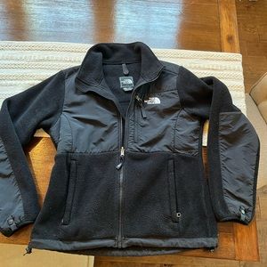 Medium North Face Black Denali Fleece Jacket